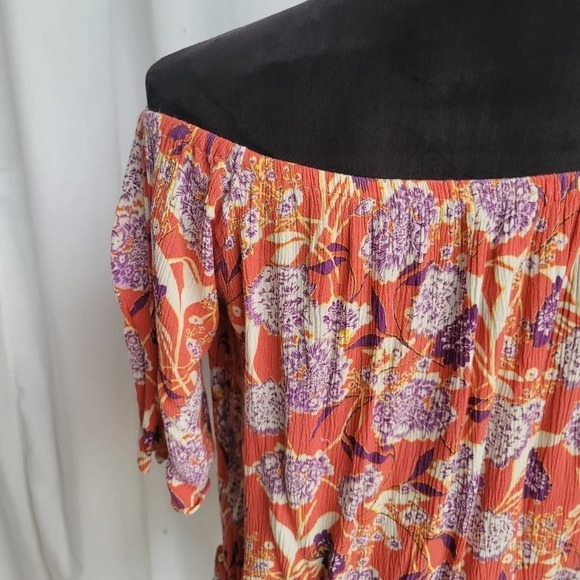 Women's Miss Me Beige Floral Boho Relaxed Cropped Top Open Shoulder Viscose XS - Picture 2 of 12